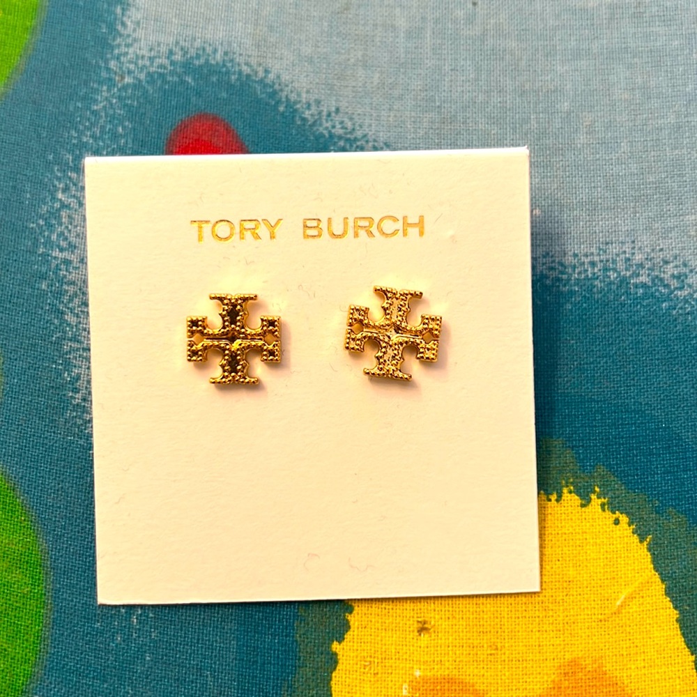 Tory Burch logo stud earrings!